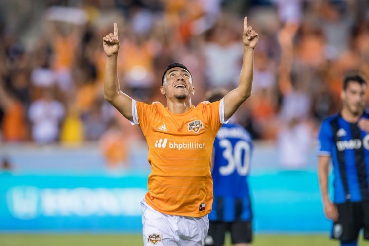 Memo pointed to the heavens after scoring his first MLS goal